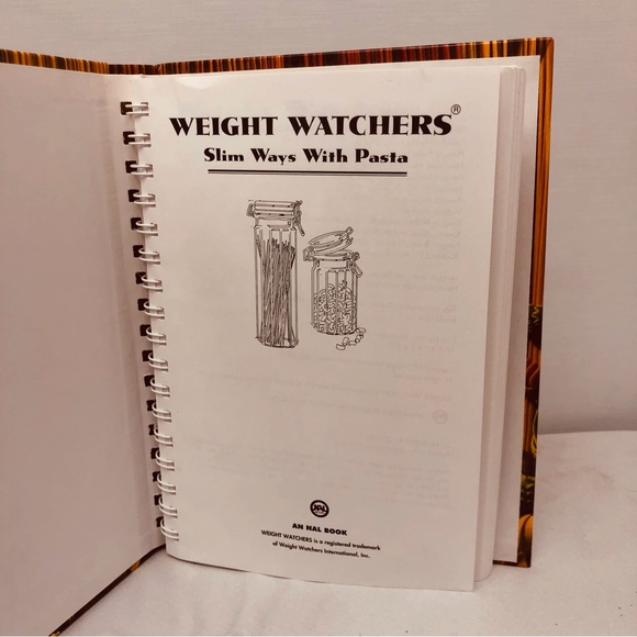 Weight Watchers Pasta Cookbook - Picture 3 of 10